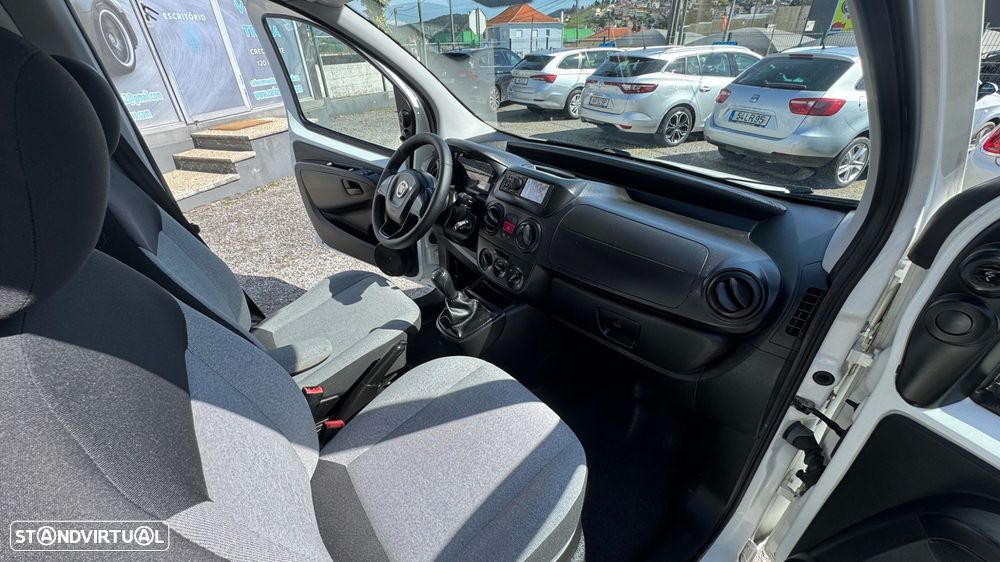 Fiat Fiorino 1.3 M-jet - 21