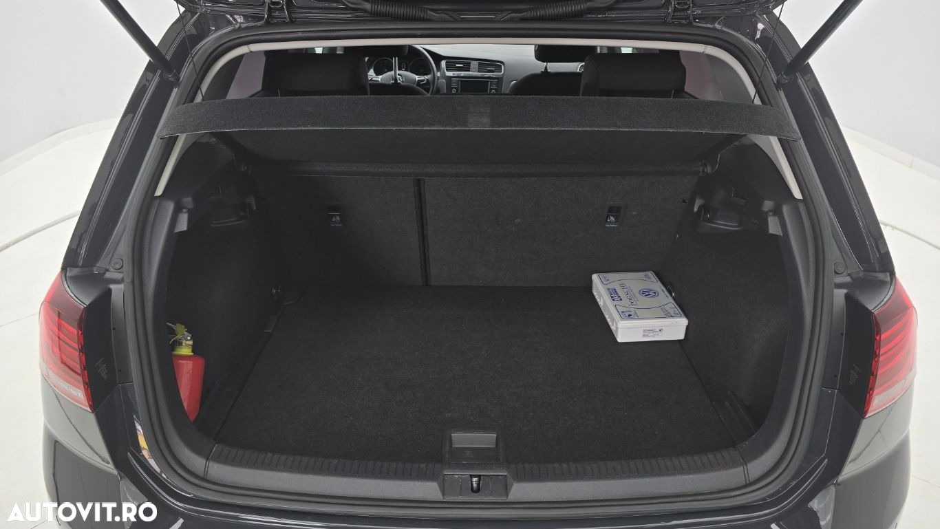 Volkswagen Golf 1.0 TSI Trendline - 25