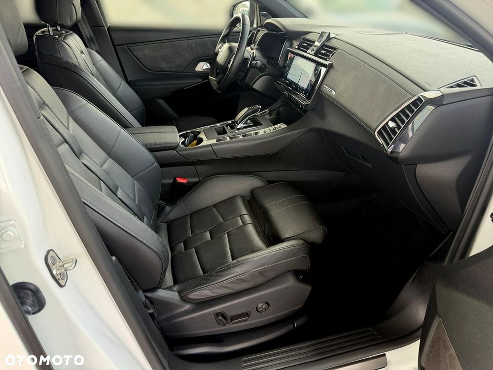 DS Automobiles DS 7 Crossback - 24