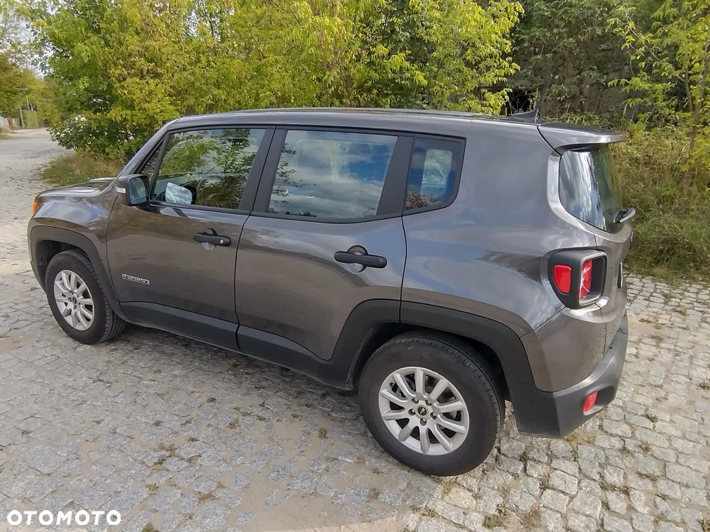 Jeep Renegade 1.6 E-TorQ Sport FWD - 8
