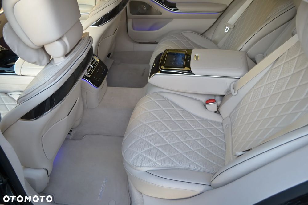 Mercedes-Benz Klasa S 500 4-Matic L 9G-TRONIC - 13