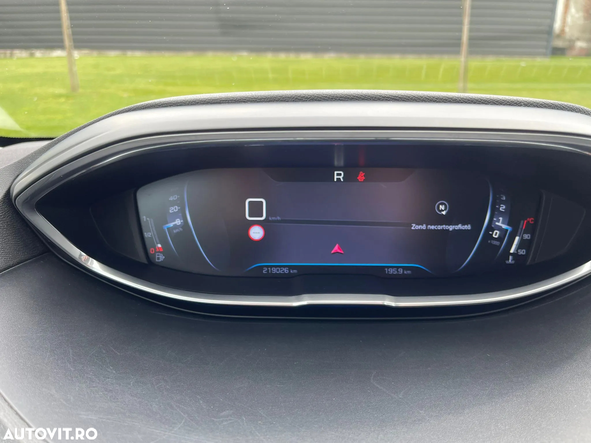 Peugeot 3008 1.6 BlueHDI FAP EAT6 STT Allure - 23