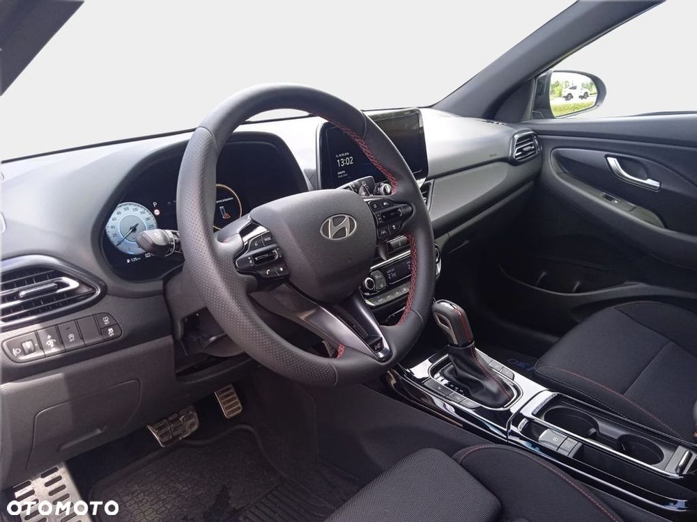 Hyundai i30 1.5 T-GDI 48V Modern DCT - 14