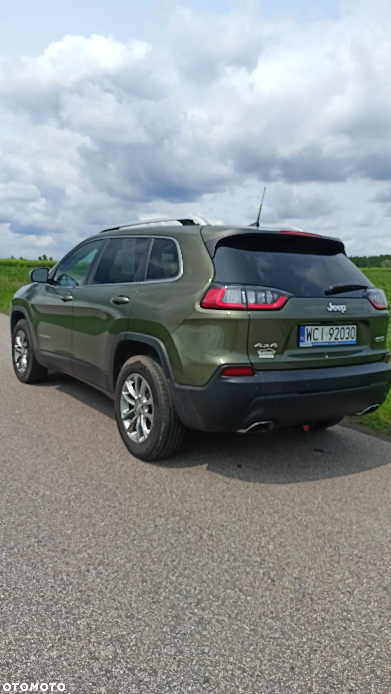 Jeep Cherokee - 5