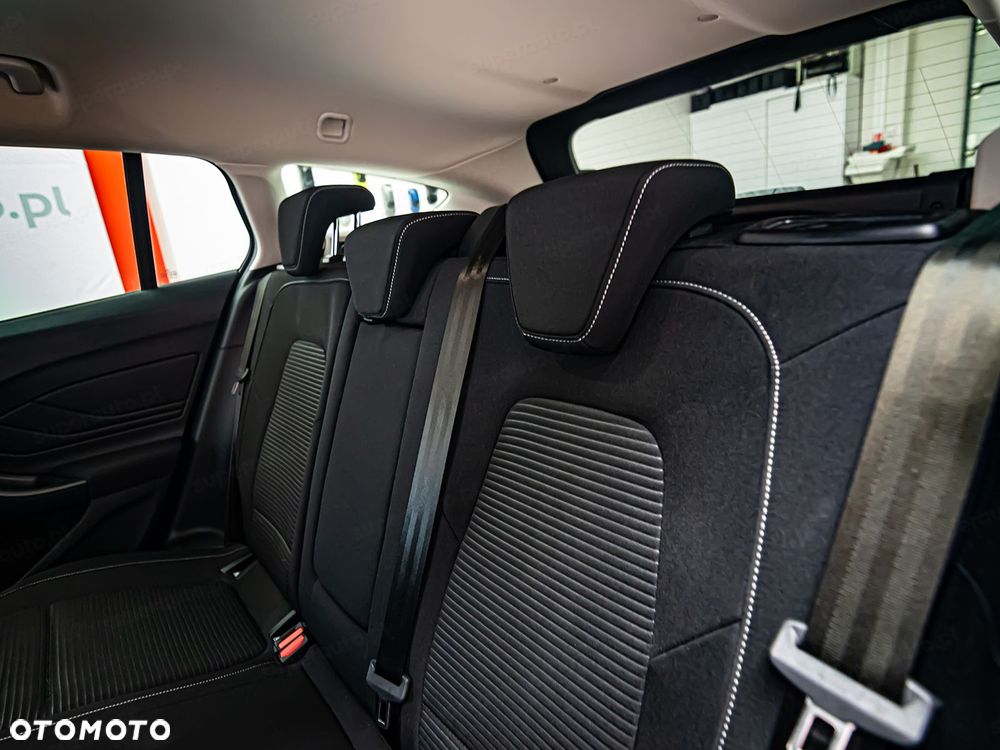 Ford Focus SW 1.5 EcoBlue Titanium X - 19