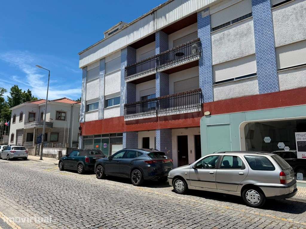 Apartamento T3+1 no centro da cidade - Grande imagem: 2/28