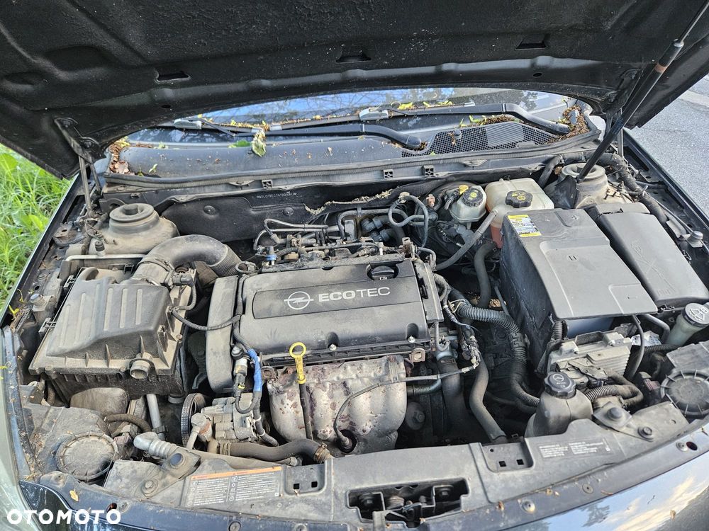 Opel Insignia 1.8 - 13