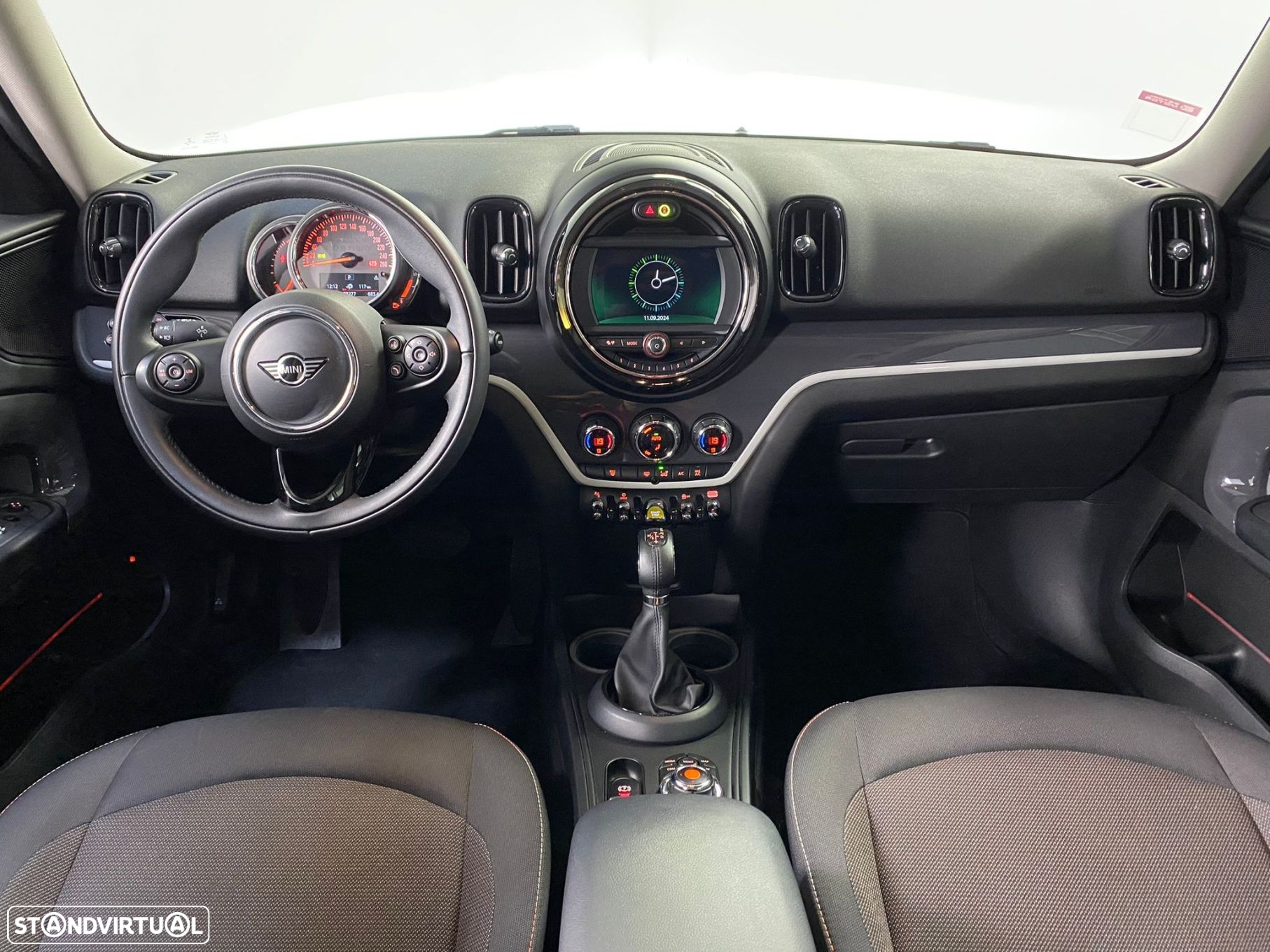 MINI Countryman Cooper SE ALL4 Auto - 8