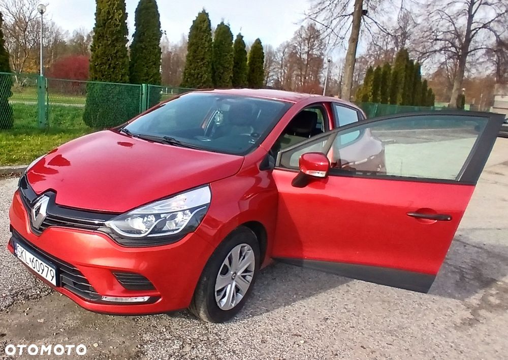 Renault Clio - 2