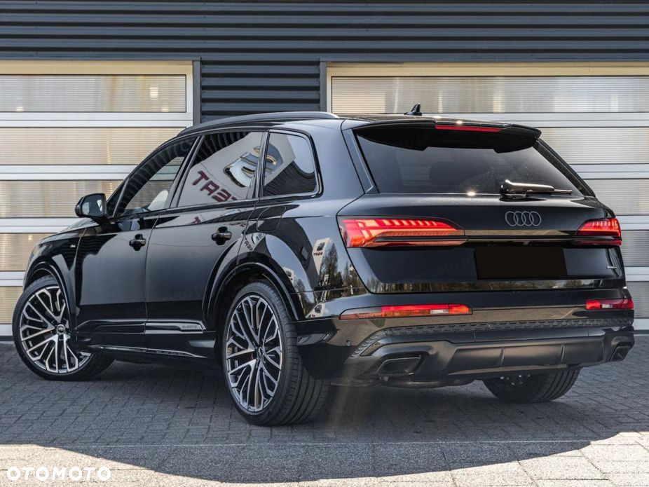 Audi Q7 - 7