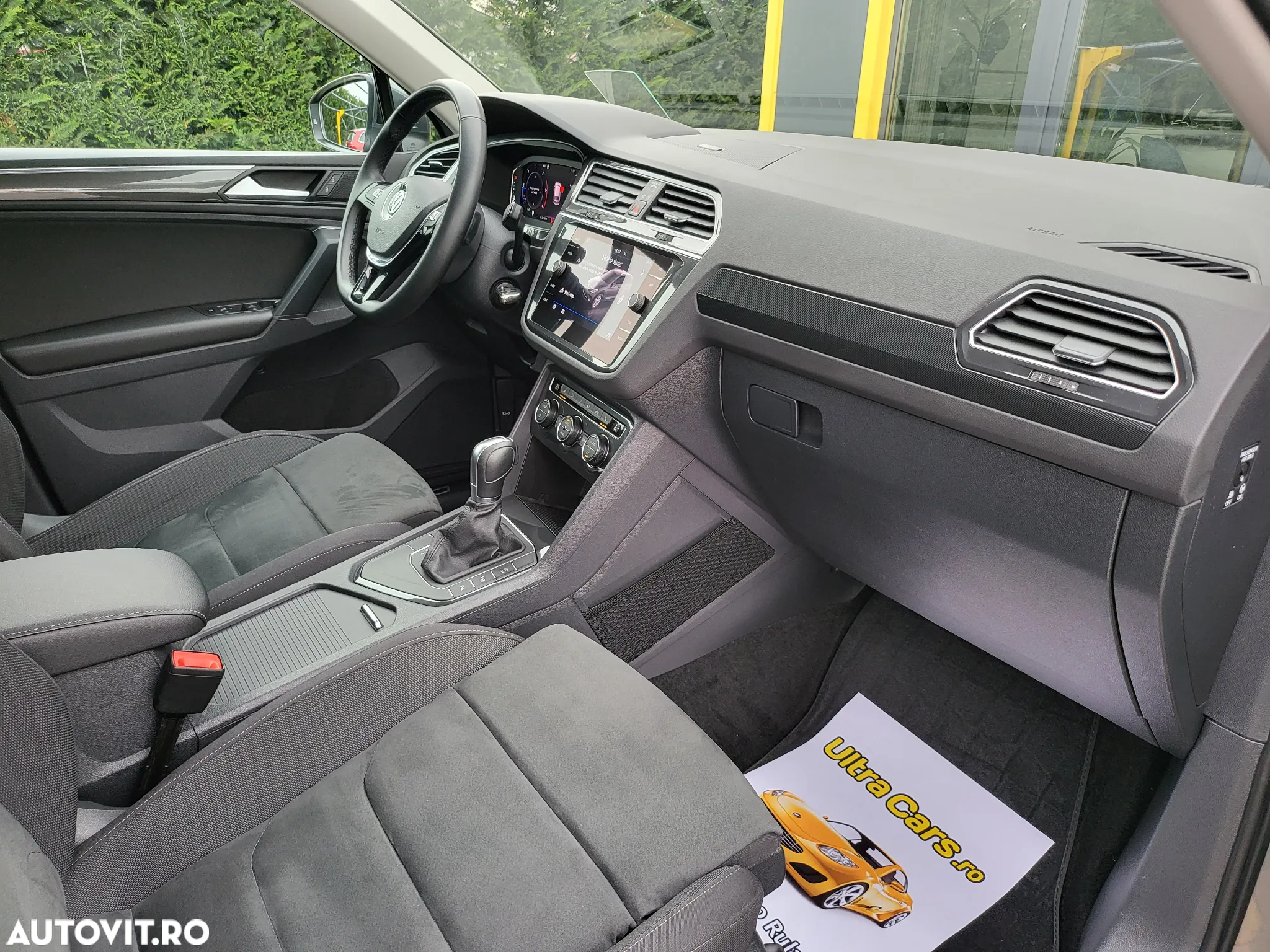 Volkswagen Tiguan 2.0 TDI DSG Elegance - 12