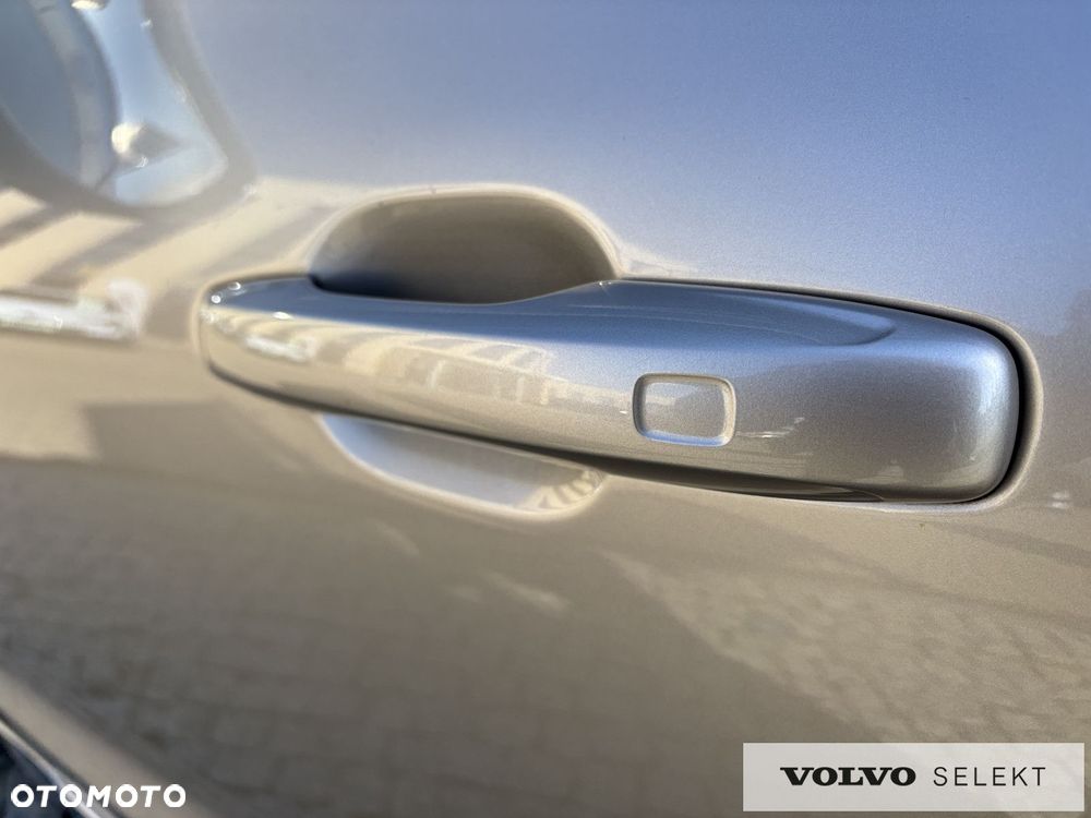 Volvo XC 60 - 21