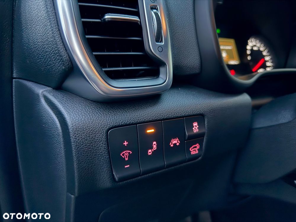 Kia Sportage 2,0 CRDI 2WD Vision - 12