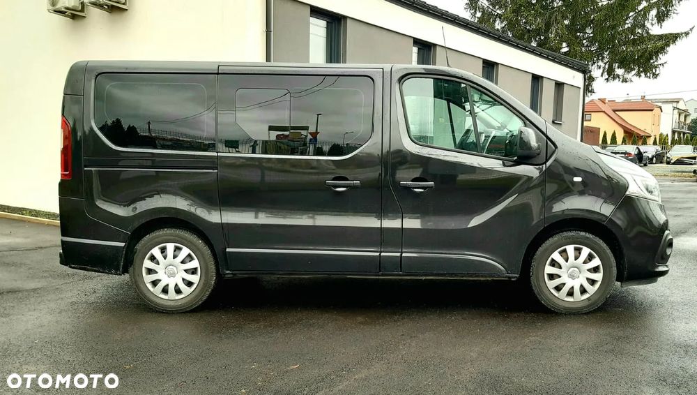 Renault Trafic - 16