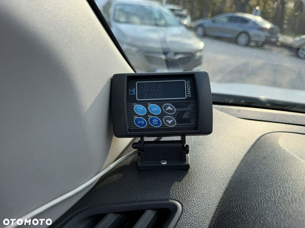 Peugeot Partner - 9