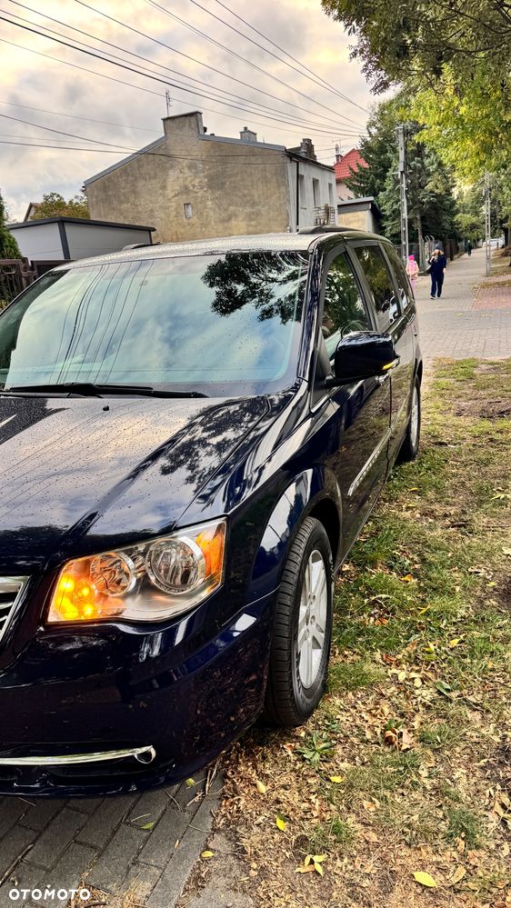 Chrysler Town & Country 3.6 Touring - 2