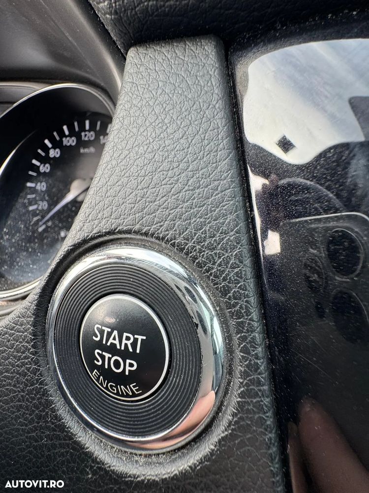Nissan Qashqai 1.6 DCI TEKNA - 12