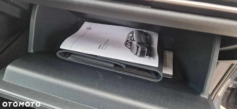 Volkswagen Golf 1.5 eTSI OPF DSG Goal - 16