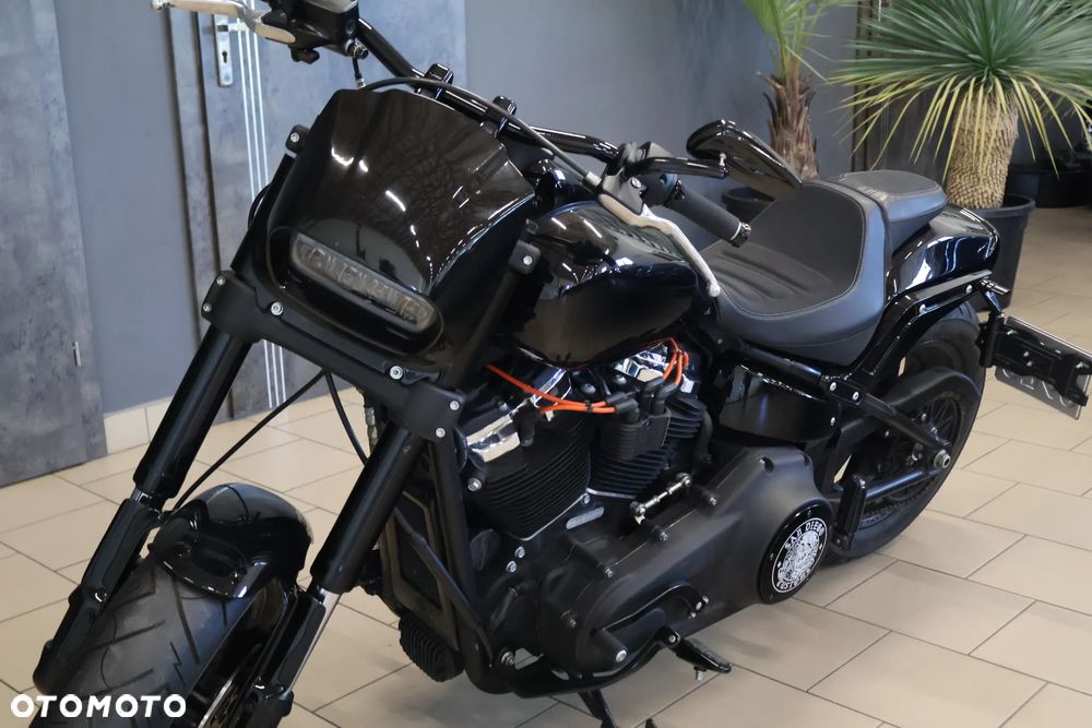Harley-Davidson Softail Fat Bob - 14