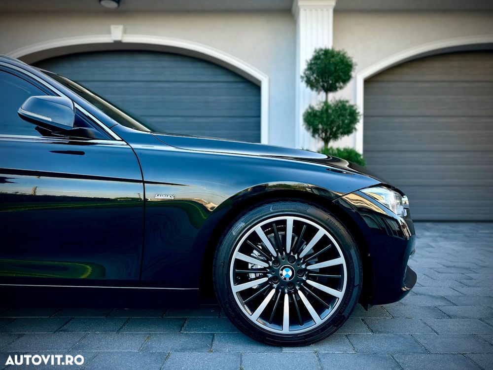 BMW Seria 3 320d Aut. Luxury Line - 40