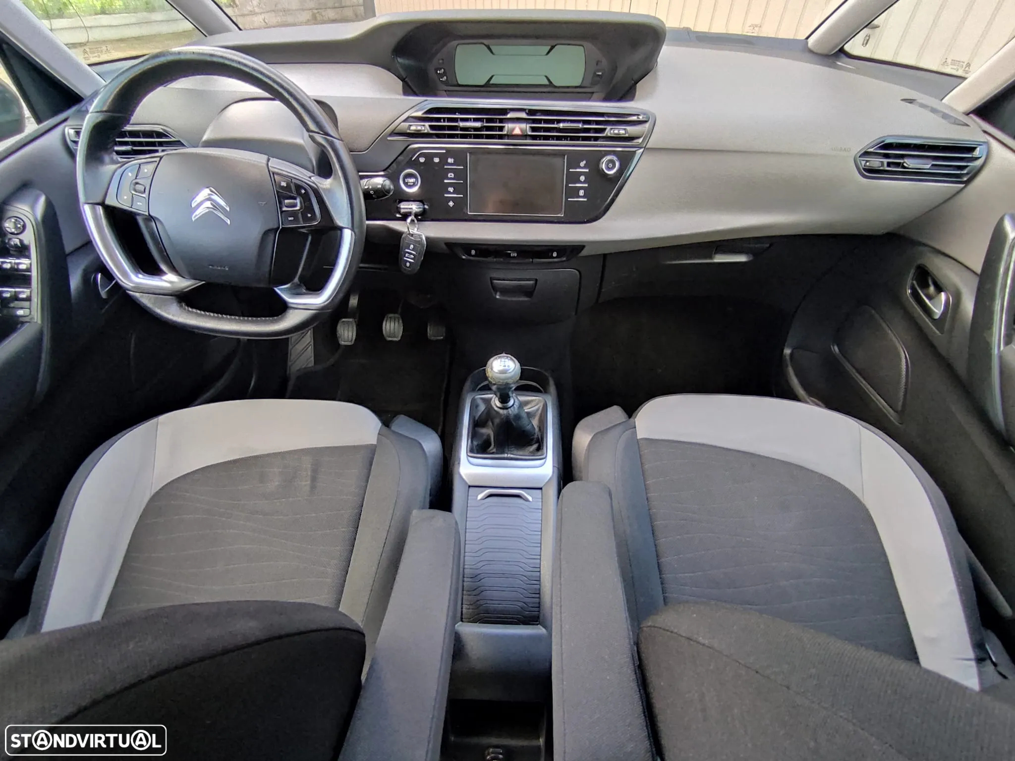 Citroën C4 Picasso 1.6 e-HDi Exclusive - 24