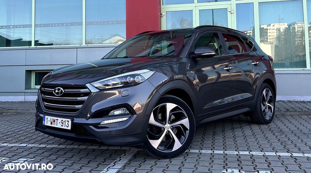 Hyundai Tucson 2.0 CRDI 4WD Automatik Intro Edition - 2