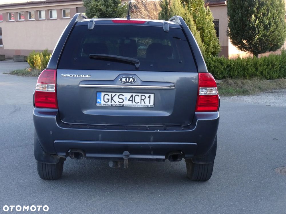 Kia Sportage 2.0 CRDI 4WD Champ - 11