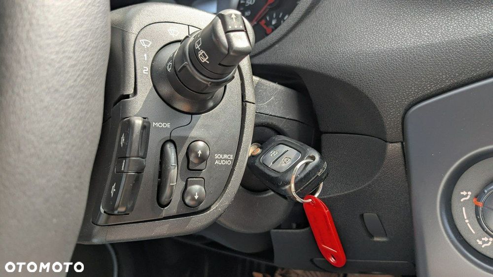 Renault Clio - 29
