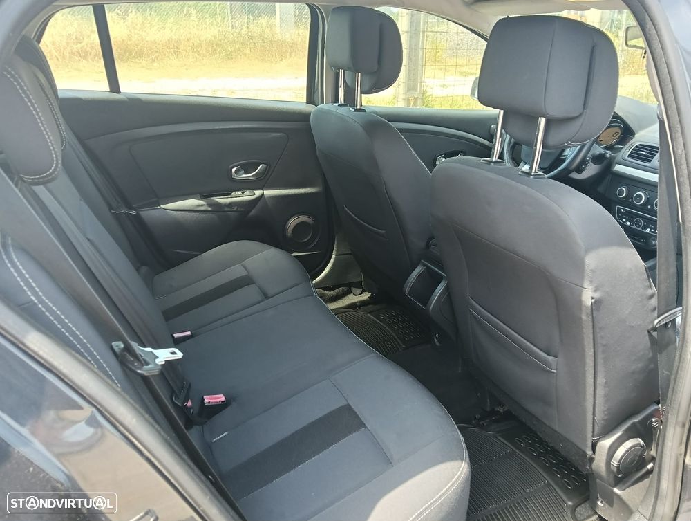 Renault Mégane Sport Tourer 1.5 dCi Dynamique S CO2 Champion - 8