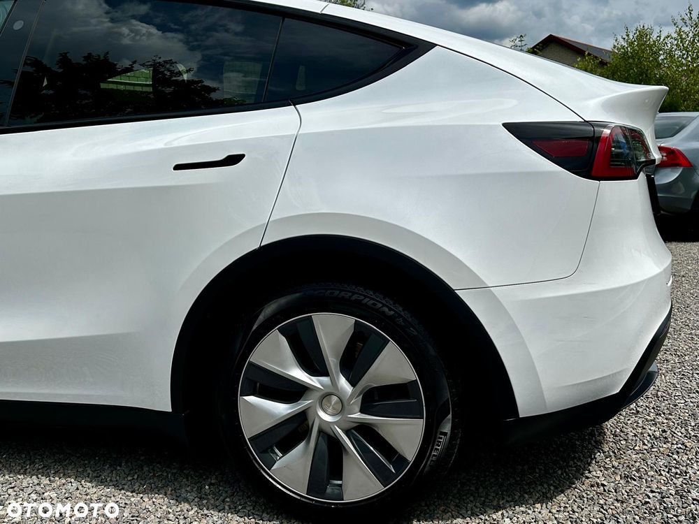 Tesla Y RWD - 6