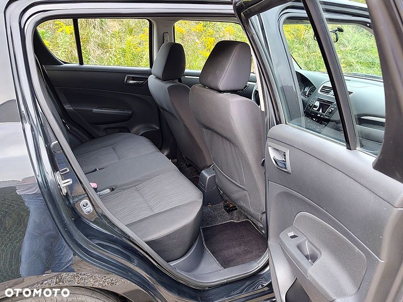 Suzuki Swift 1.2 Premium - 10