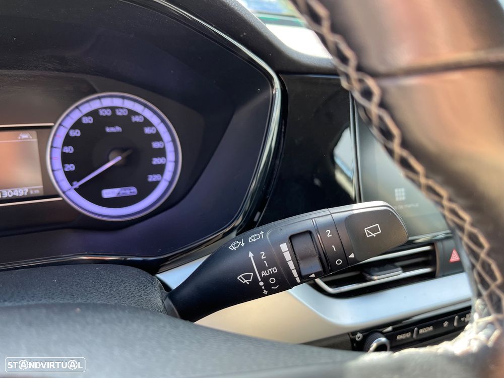 Kia Niro 1.6 GDi HEV Urban - 26