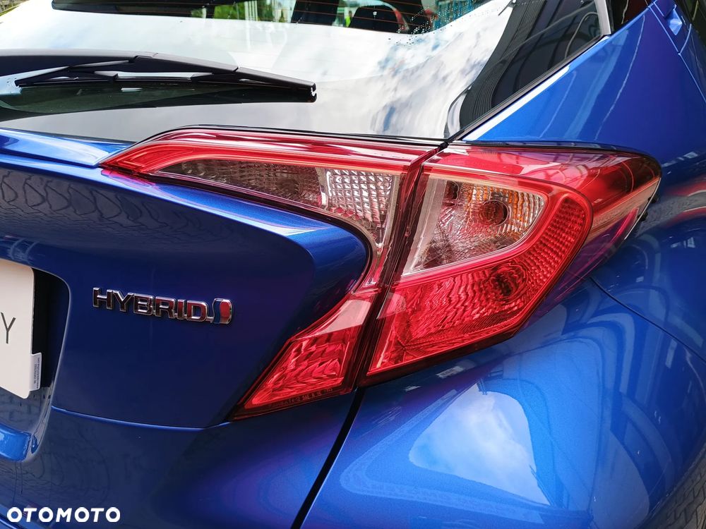 Toyota C-HR 1.8 Hybrid Premium - 12
