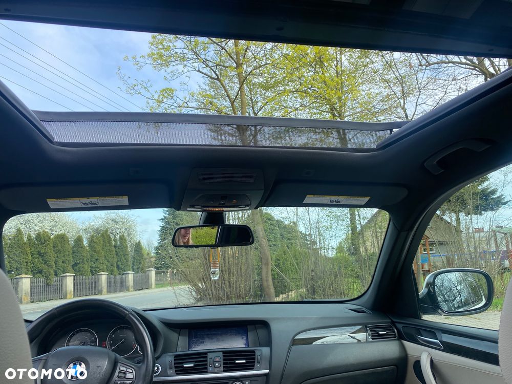 BMW X3 28i xDrive - 16