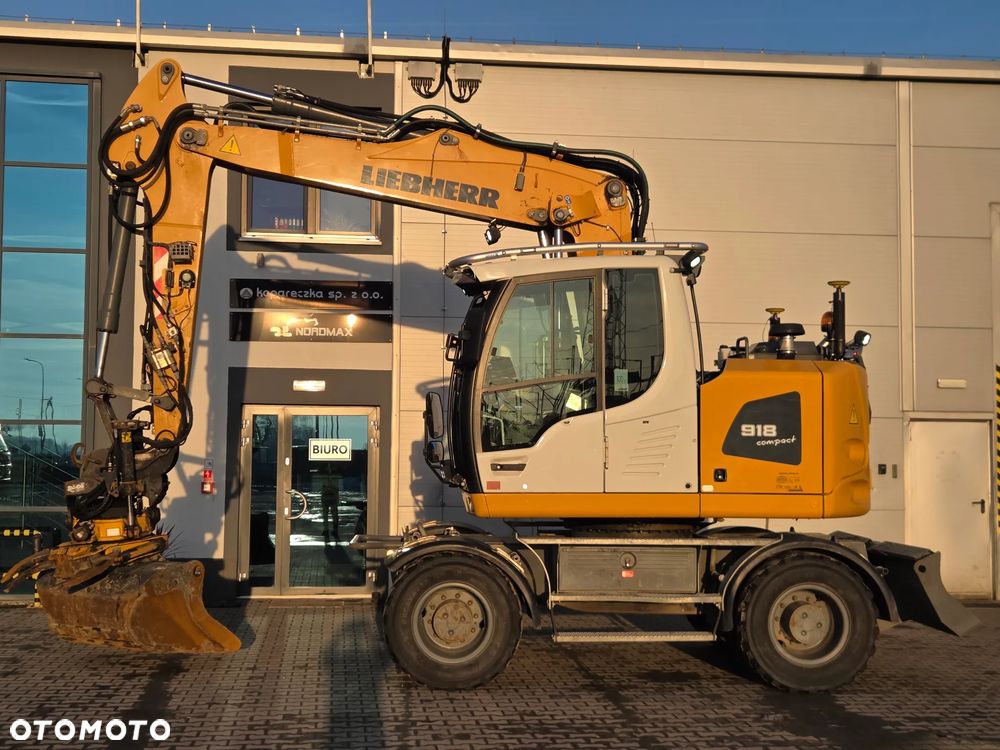 Liebherr 918 Compact - 15