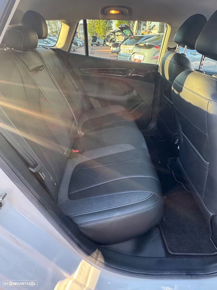 MG MG5 51 kWh Comfort - 24