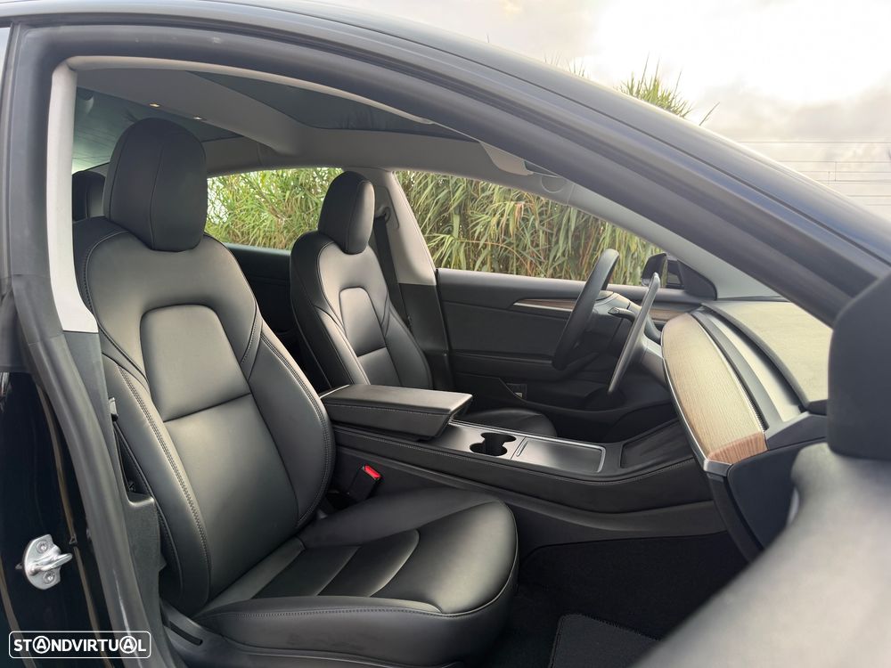 Tesla Model 3 Tração Traseira - 31