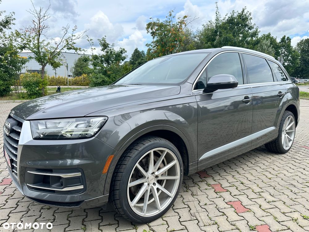 Audi Q7 - 7