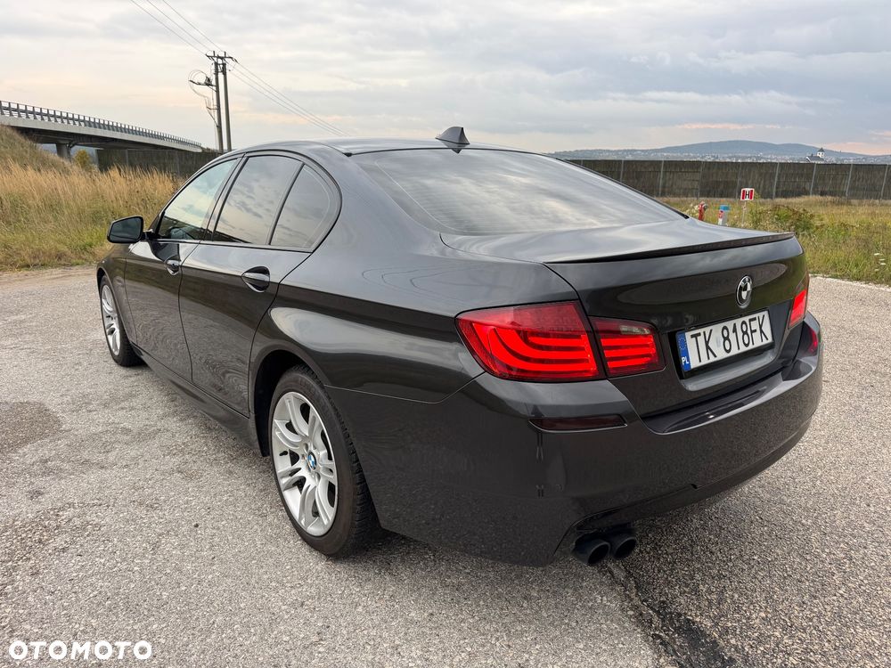 BMW Seria 5 2012 photo 4