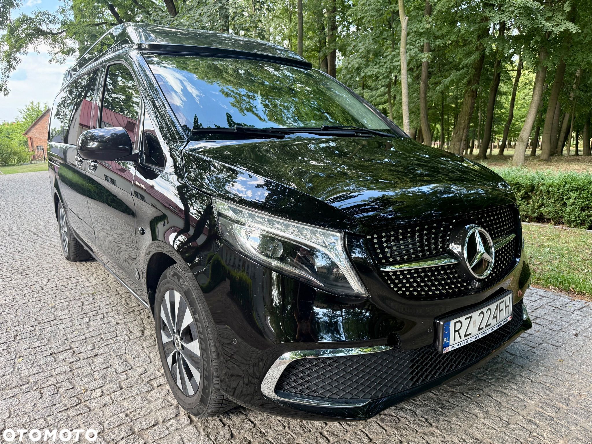 Mercedes-Benz Vito - 1