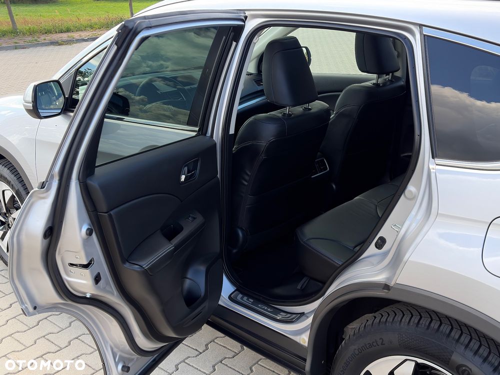 Honda CR-V 2.0i-VTEC 4WD Automatik Executive - 33