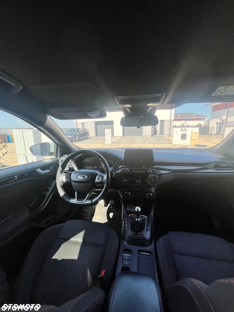 Ford Focus 2.0 TDCi SYNC Edition ASS - 6