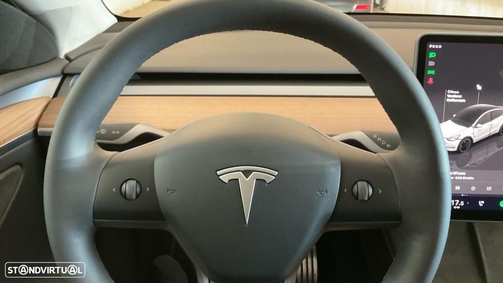 Tesla Model Y Performance Dual Motor AWD - 4