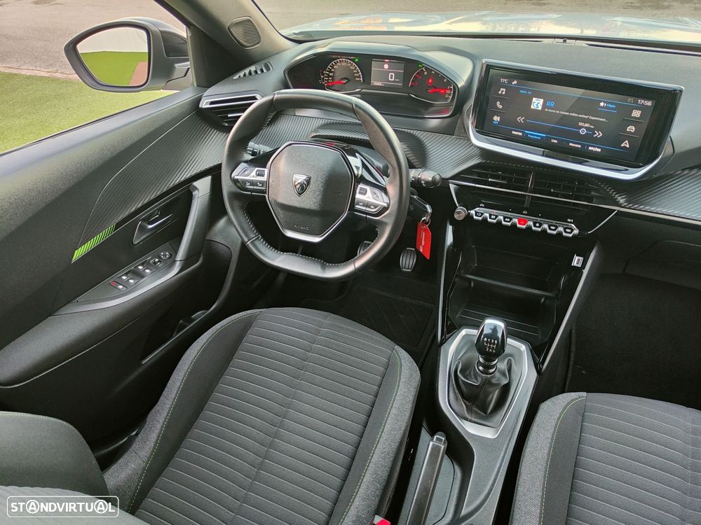 Peugeot 2008 1.2 PureTech Active Pack - 42