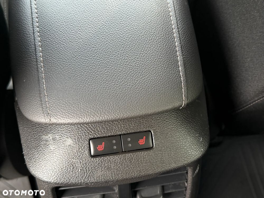 Ford Mondeo SW 2.0 EcoBlue Titanium - 33