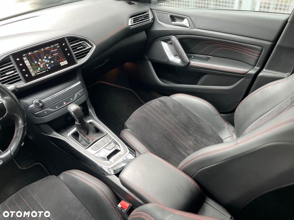 Peugeot 308 - 23