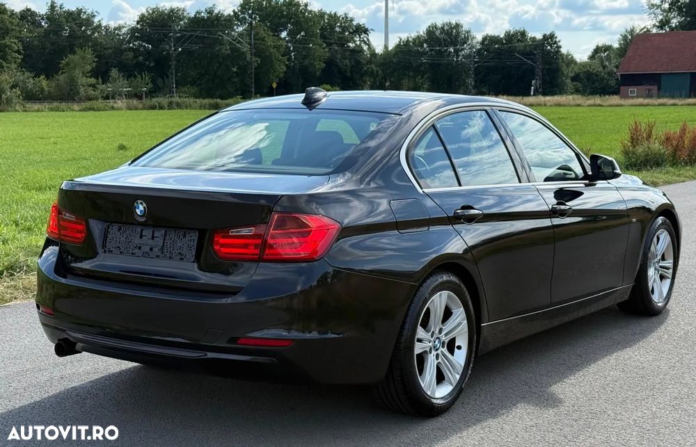 BMW Seria 3 320i Efficient Dynamics Edition Sport Line - 5