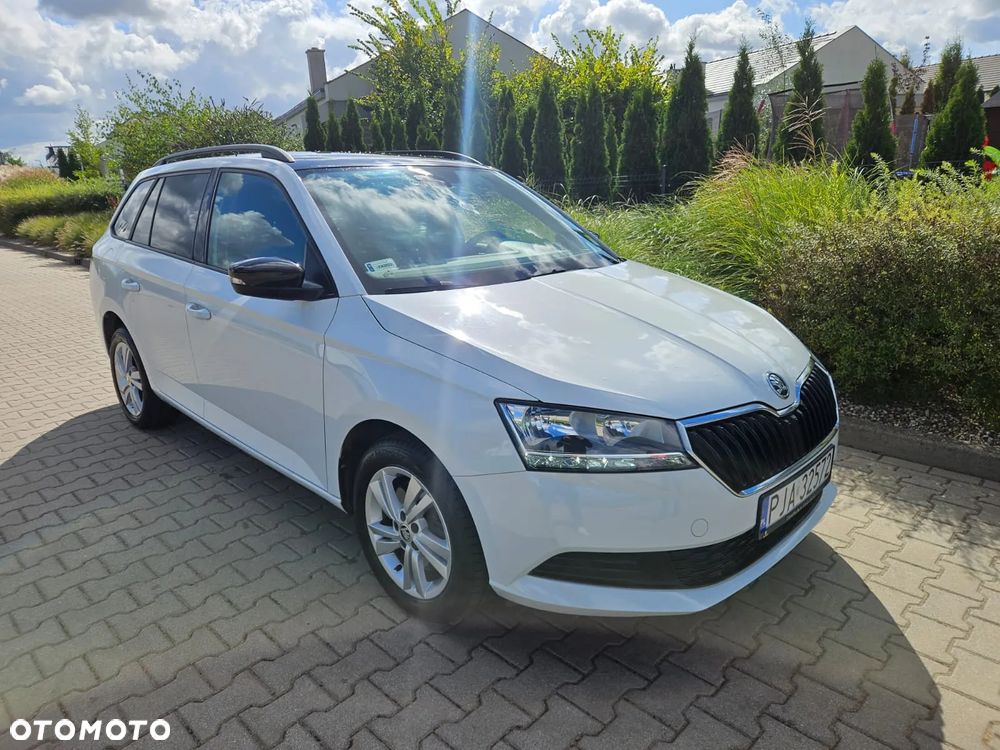 Skoda Fabia 1.0 TSI Ambition DSG - 5