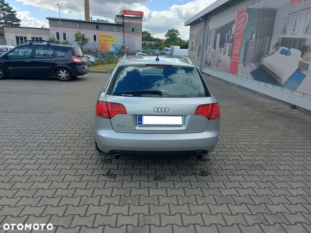 Audi A4 Avant 1.8T - 4