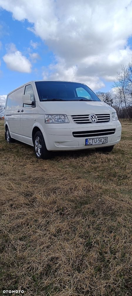 Volkswagen Transporter - 2